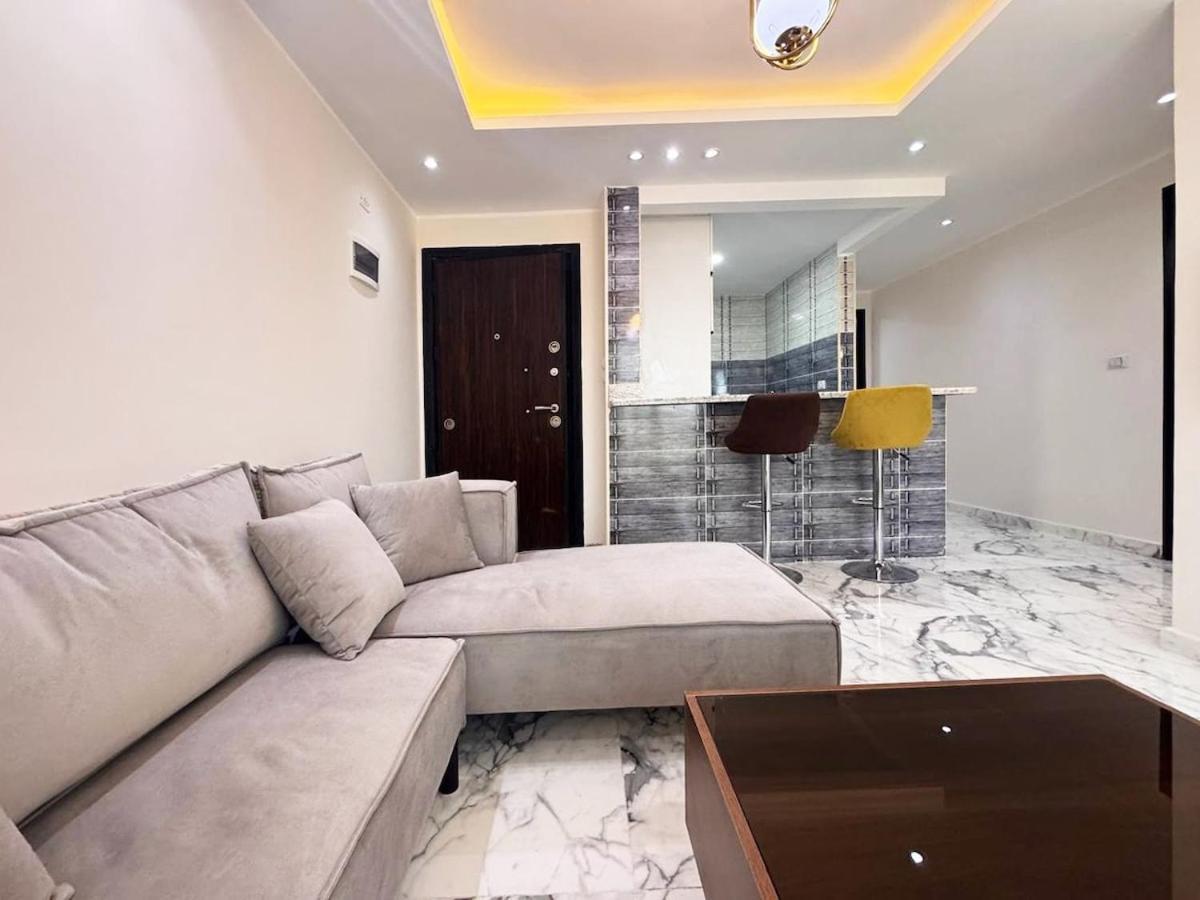 2 Bedrooms In Hub