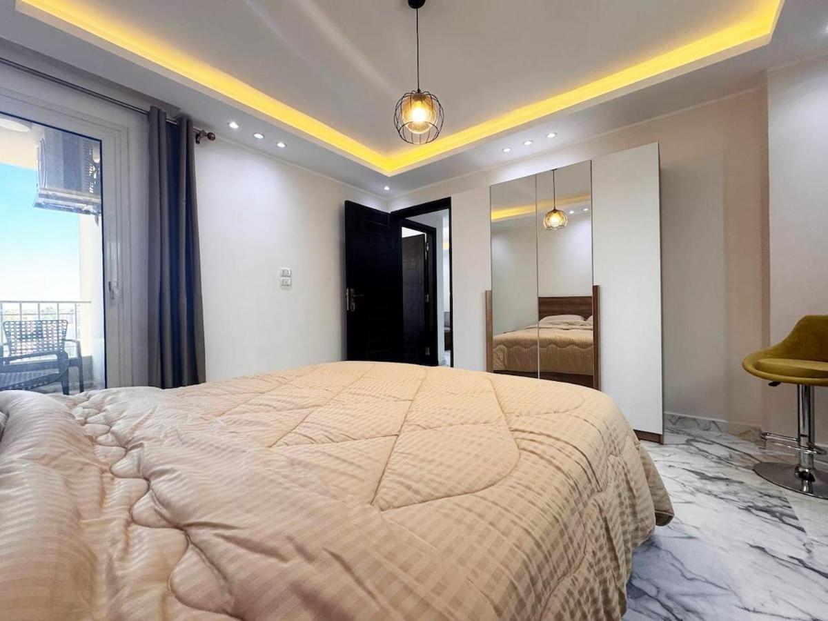Apartment 2 Bedrooms In Hub *