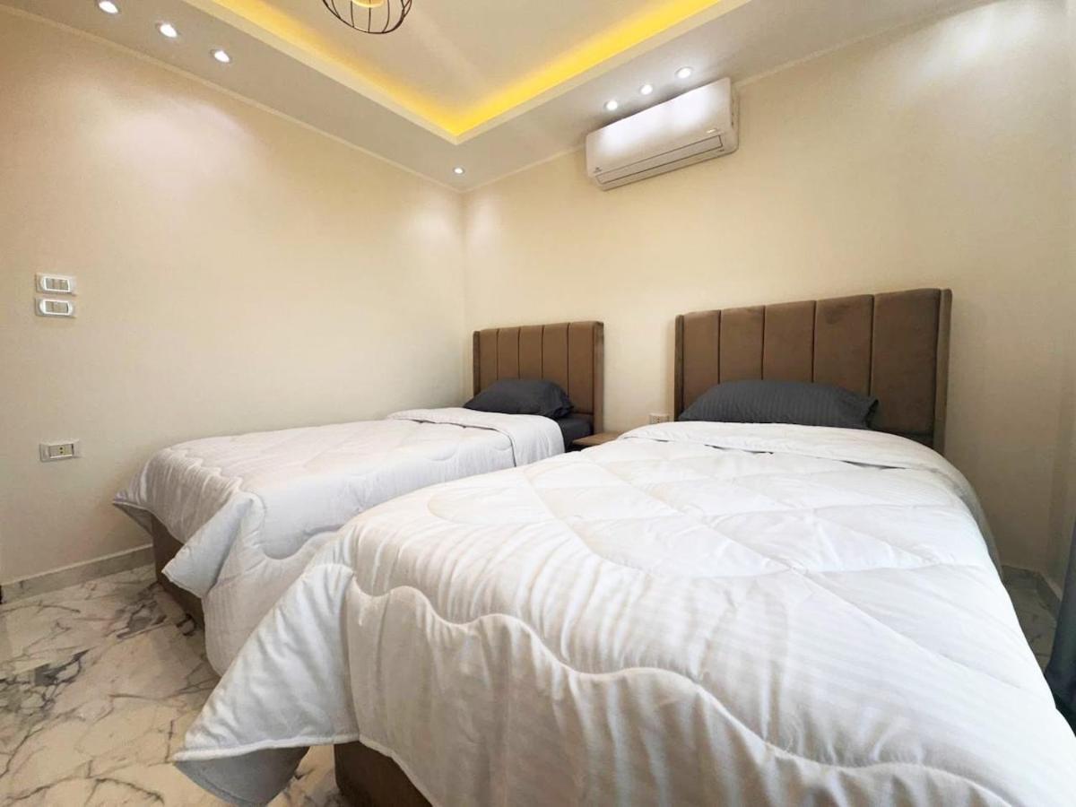 2 Bedrooms In Hub